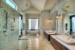 31_Via_Aragon_San_Antonio_TX-large-027-Master_Bath-1500x984-72dpi-1-1