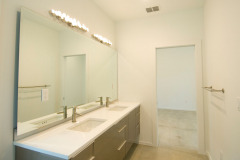 12-Contemporary-Home-San-Antonio-Fossil-Creek-Interior-1