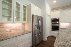 Inspiration-Interior_0009_Kitchen-Refrigerator-and-Oven