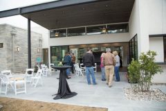 EH-149-Mountain-Open-House-Minimalistic-Contemporary-Home-San-Antonio-830x553-2