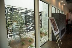 EH-152-Mountain-Open-House-Minimalistic-Contemporary-Home-San-Antonio-830x553-2