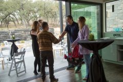 EH-175-Mountain-Open-House-Minimalistic-Contemporary-Home-San-Antonio-830x553-2