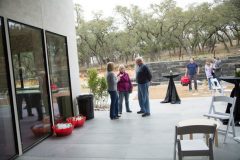 EH-192-Mountain-Open-House-Minimalistic-Contemporary-Home-San-Antonio-830x553-2
