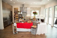 EH-2-Mountain-Open-House-Minimalistic-Contemporary-Home-San-Antonio-830x553-2