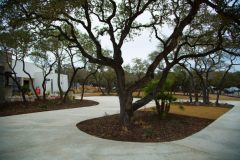 EH-235-Mountain-Open-House-Minimalistic-Contemporary-Home-San-Antonio-830x553-2