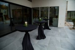EH-42-Mountain-Open-House-Minimalistic-Contemporary-Home-San-Antonio-830x553-2