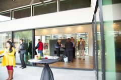 EH-58-Mountain-Open-House-Minimalistic-Contemporary-Home-San-Antonio-830x553-2