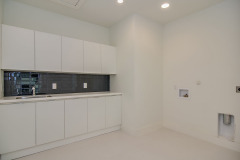 038_Terramont-Way-Contemporary-Home-Interior-laundry-room-1