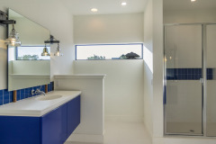 045_Terramont-Way-Contemporary-Home-Interior-spacious-bathrooms-1