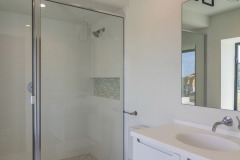051_Terramont-Way-Contemporary-Home-Interior-bathroom3-1