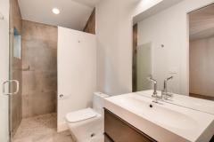 62-Turnberry-San-Antonio-TX-large-018-7-Bathroom-1500x1000-72dpi-1