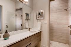 13-Dominion-Interior-Modern-Home-San-Antonio-Dominion-One-Story-Master-Bathroom-View-04-1